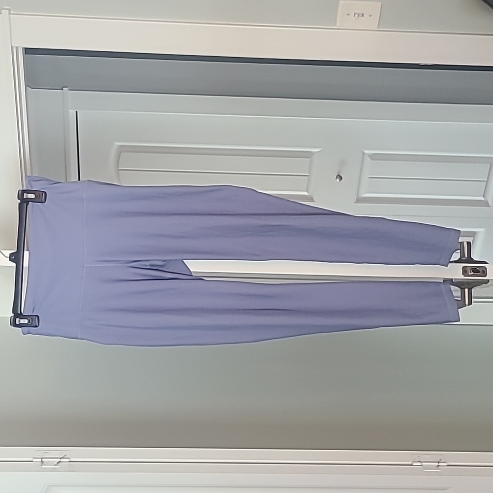Old Navy blueish purple Powersoft leggings